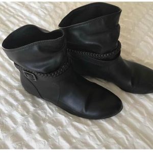 Black short boots